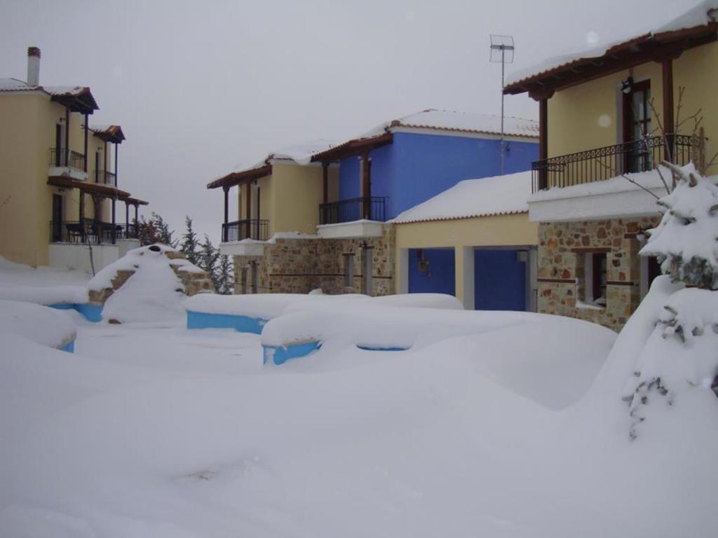 Prasino Horio Hotel Arnaia Exterior photo